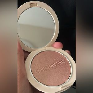 Dior highlighter Luminizer limited edition